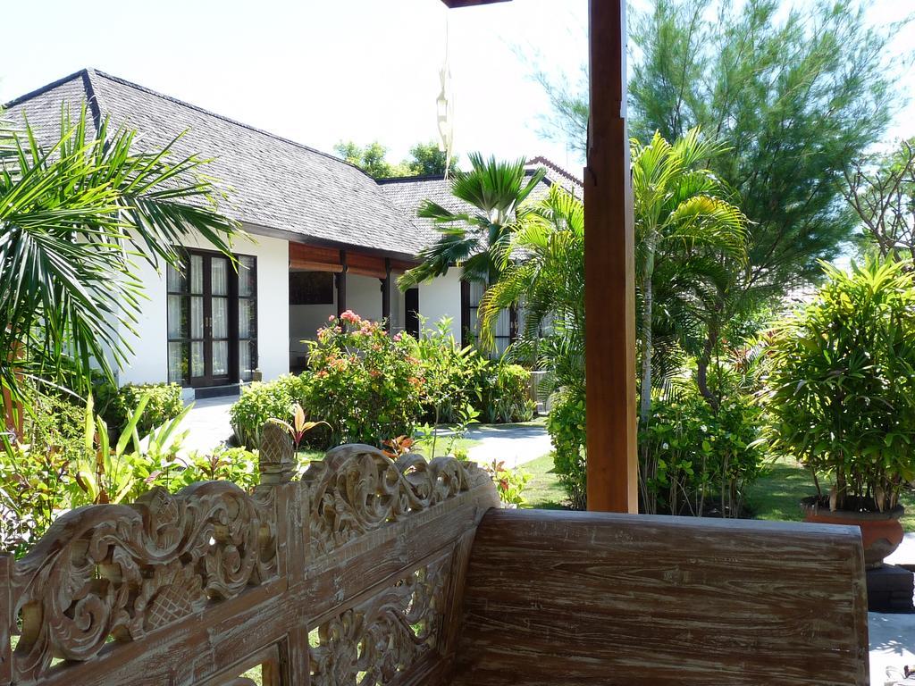 Taman Dewi Sri Villa Et Bungalow Pemuteran  Exterior photo